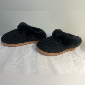 Dearfoams Black Faux Fur Slippers